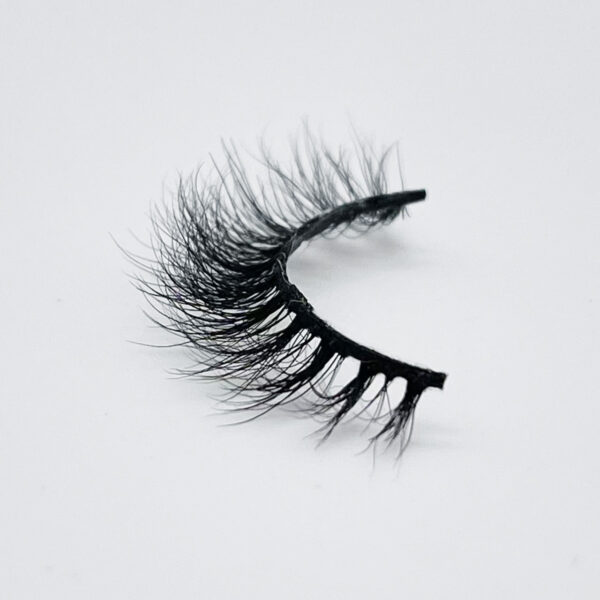 False Lashes 3D Natural Look Short 12MM Mink Eyelashes - Image 3