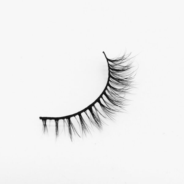 10MM 3D Volume Natural Look Real Mink Eyelashes - Image 3